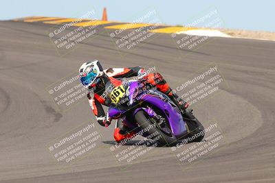 media/Oct-30-2022-CVMA (Sun) [[fb421c3cec]]/Race 5 Amateur Formula Middleweight/